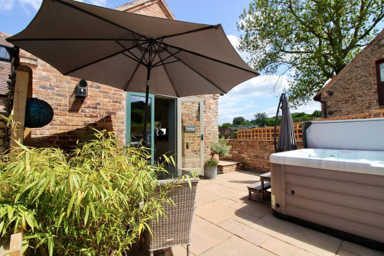 The Forge - Beautiful Contemporary Barn - Hot Tub Villa บริดจ์นอร์ท ภายนอก รูปภาพ